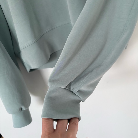 Lululemon Softstreme Perfectly Oversized Cropped Crew - Tidewater Teal - Size 4 - Picture 3 of 6